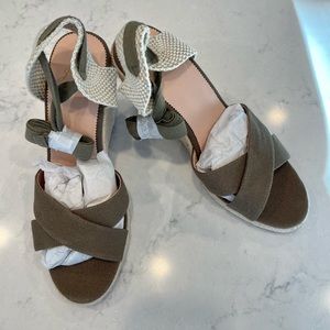 J. Crew espadrilles sandals. Never worn, women’s size 9.5. In perfect condition.